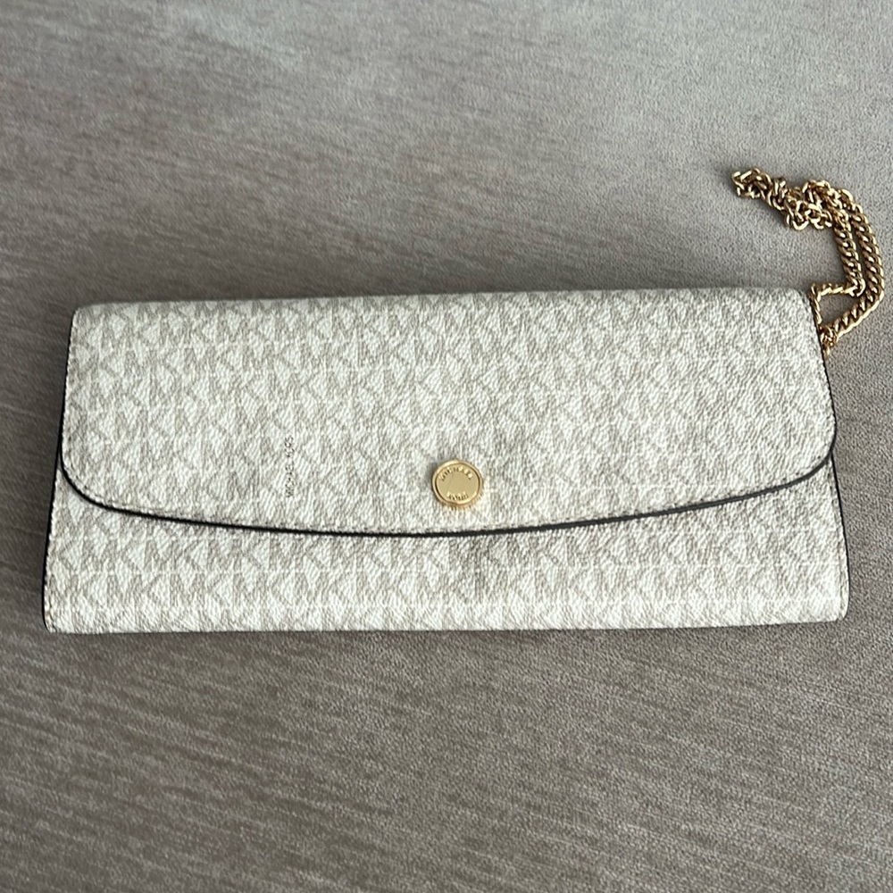 MK Juliana wallet excellent conditions